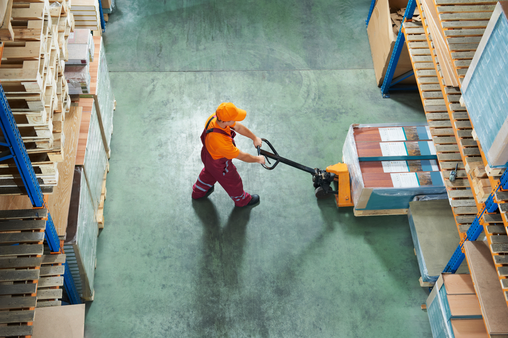 Warehouse Personnel Storing cargo